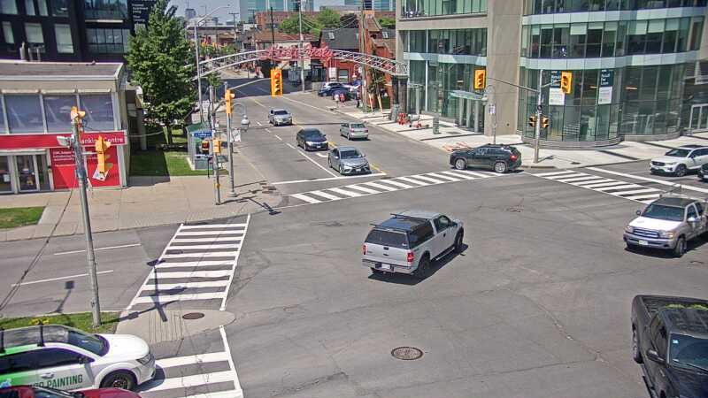 Traffic camera image at 2025-06-30 18:00:25