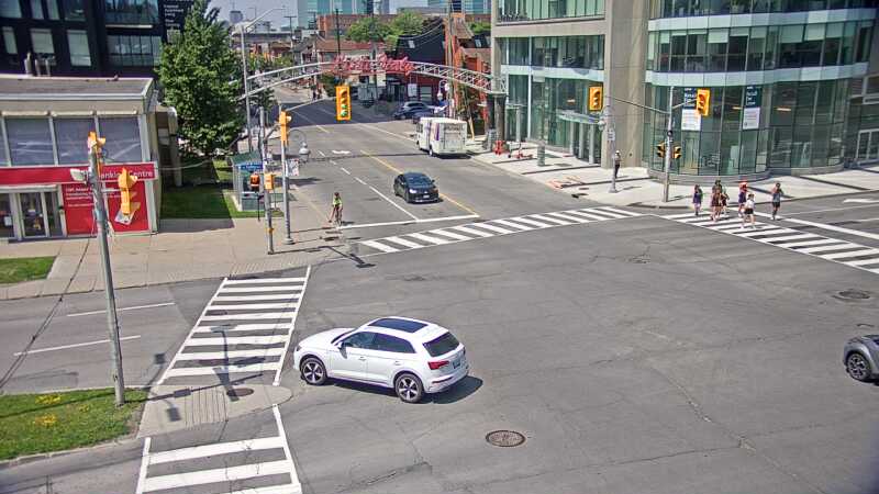 Traffic camera image at 2025-06-30 18:40:26
