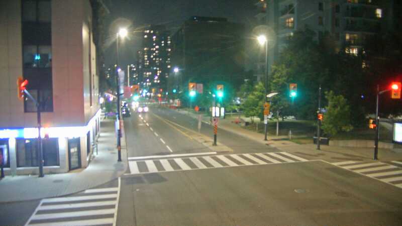 Traffic camera image at 2025-08-04 01:50:24