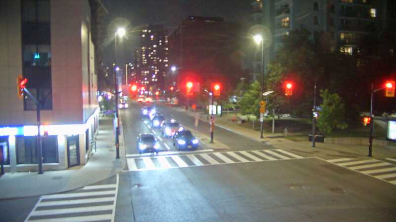 Traffic camera image at 2025-08-04 02:05:22