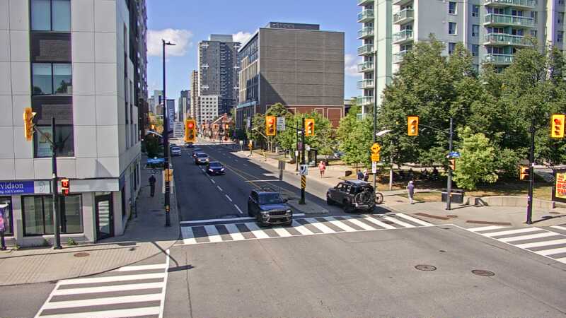 Traffic camera image at 2025-08-24 15:15:23