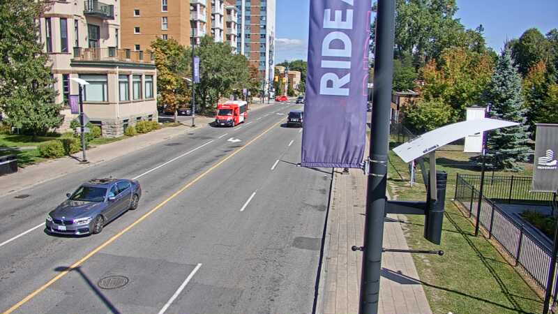 Traffic camera image at 2025-09-14 17:25:23