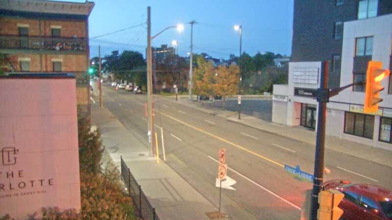 Traffic camera image at 2025-09-18 10:15:26