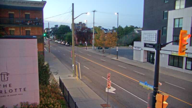 Traffic camera image at 2025-09-18 10:25:20
