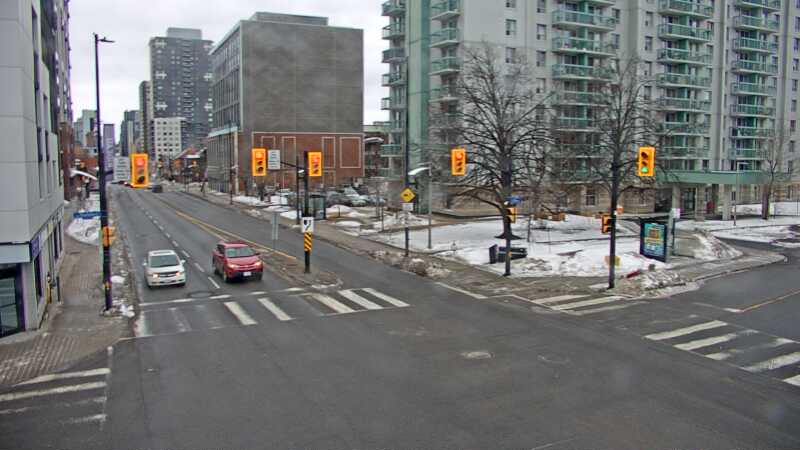 Traffic camera image at 2025-03-09 13:45:38