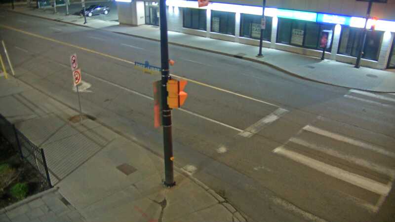 Traffic camera image at 2025-05-09 06:25:18