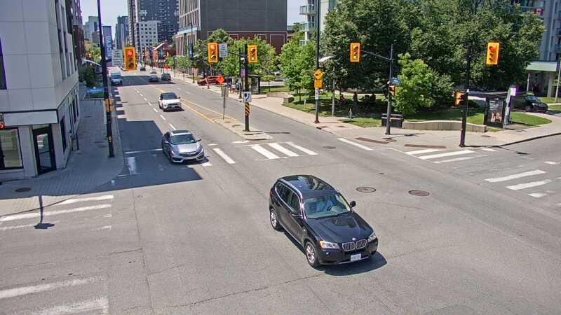 Traffic camera image at 2025-06-30 16:55:23