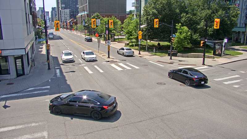 Traffic camera image at 2025-06-30 17:50:26