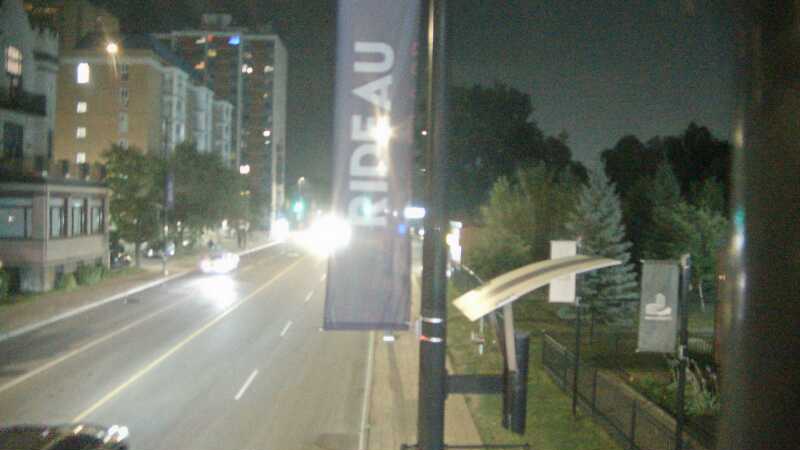 Traffic camera image at 2025-07-31 04:00:26