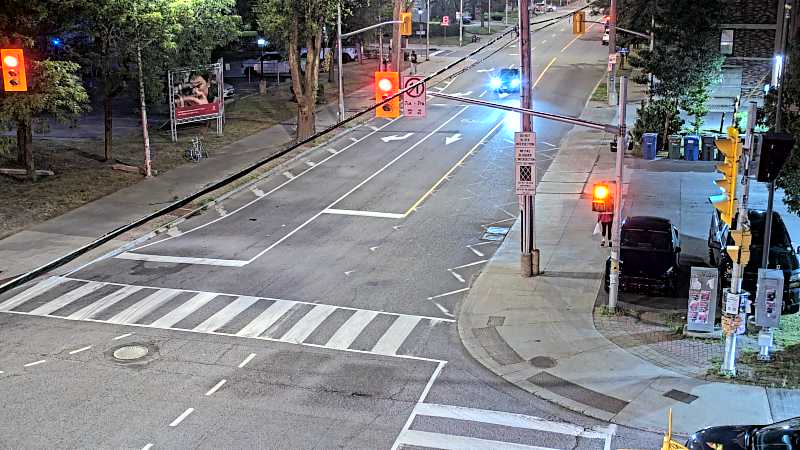 Traffic camera image at 2025-08-04 01:10:23