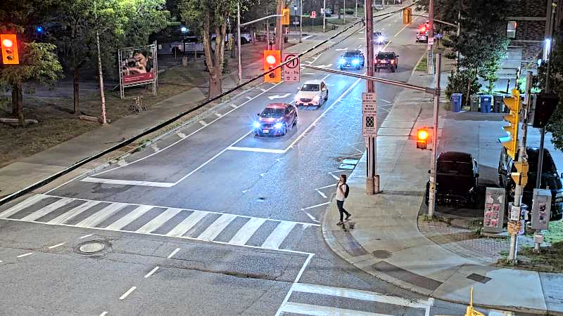 Traffic camera image at 2025-08-04 02:35:23