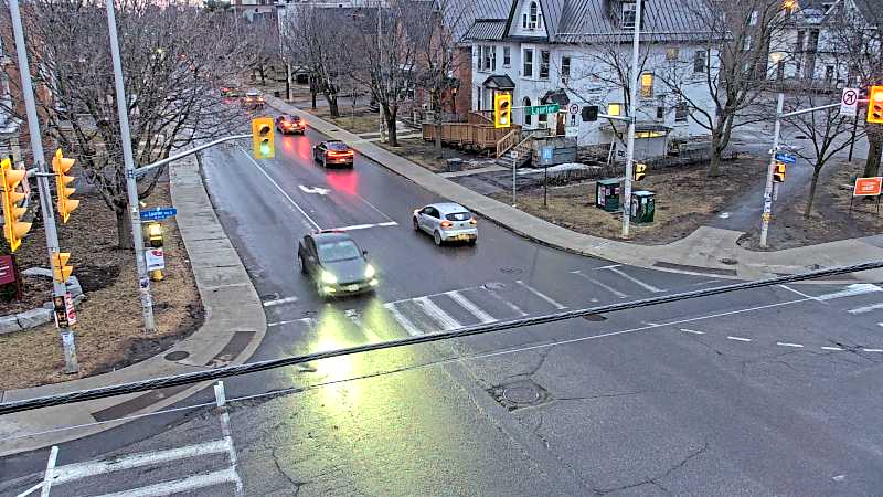 Traffic camera image at 2025-03-25 10:55:20
