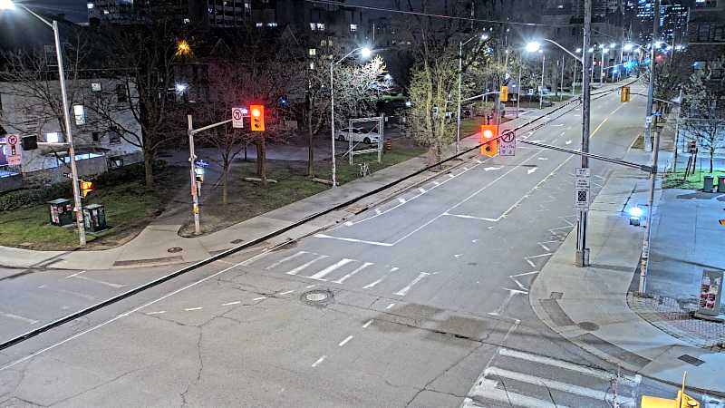 Traffic camera image at 2025-05-09 06:30:17