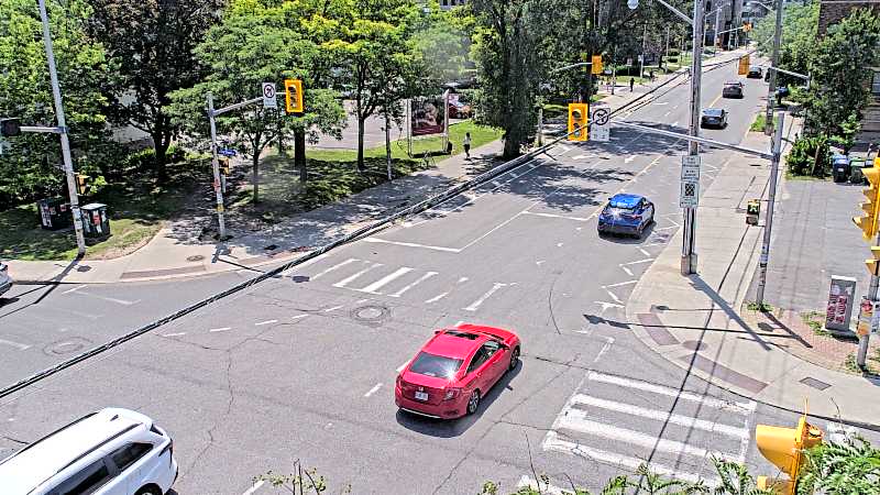 Traffic camera image at 2025-06-30 17:50:26