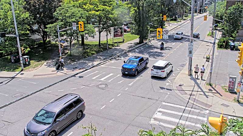 Traffic camera image at 2025-06-30 18:00:25