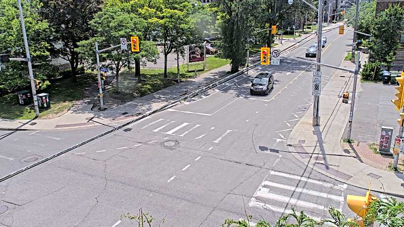 Traffic camera image at 2025-06-30 18:20:25