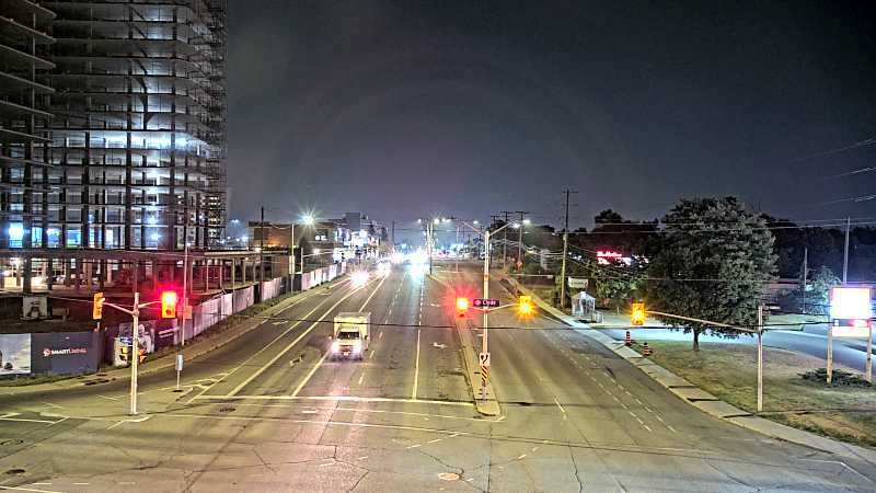 Traffic camera image at 2025-08-04 01:50:07