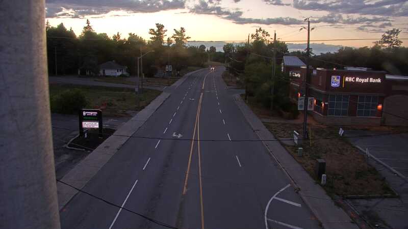 Traffic camera image at 2025-08-25 00:00:25