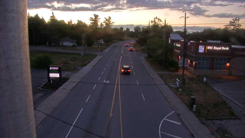 Traffic camera image at 2025-08-25 00:05:30