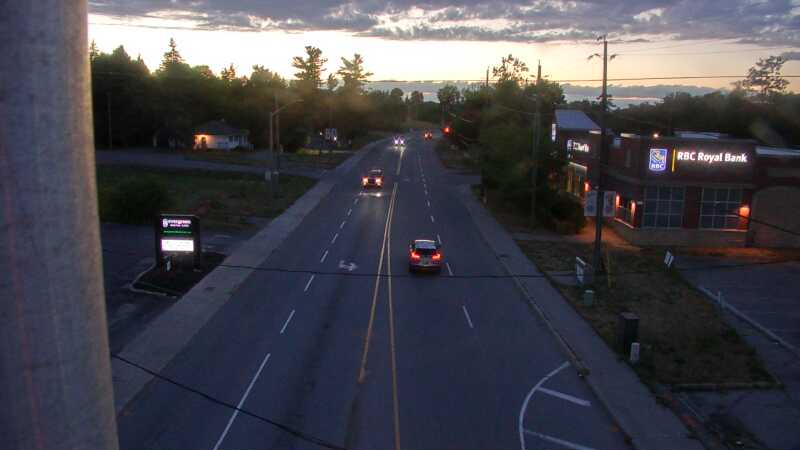 Traffic camera image at 2025-08-25 00:10:23
