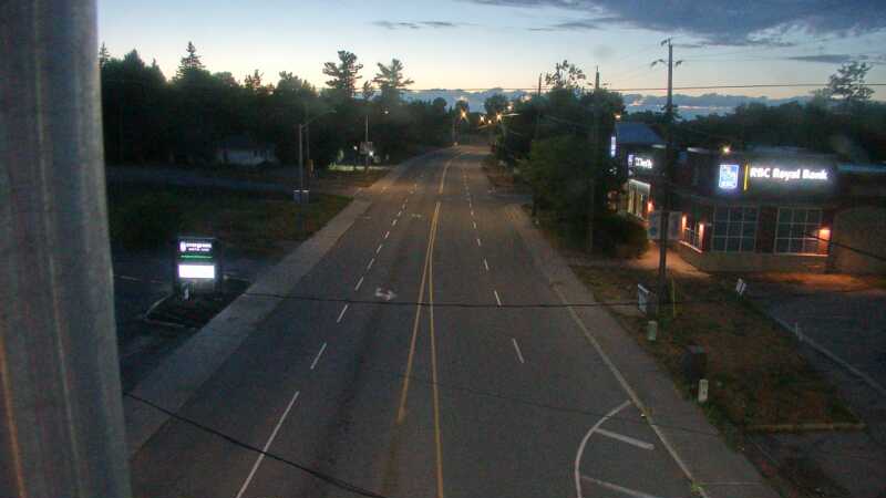 Traffic camera image at 2025-08-25 00:20:22