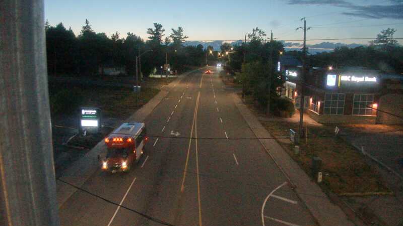 Traffic camera image at 2025-08-25 00:25:29