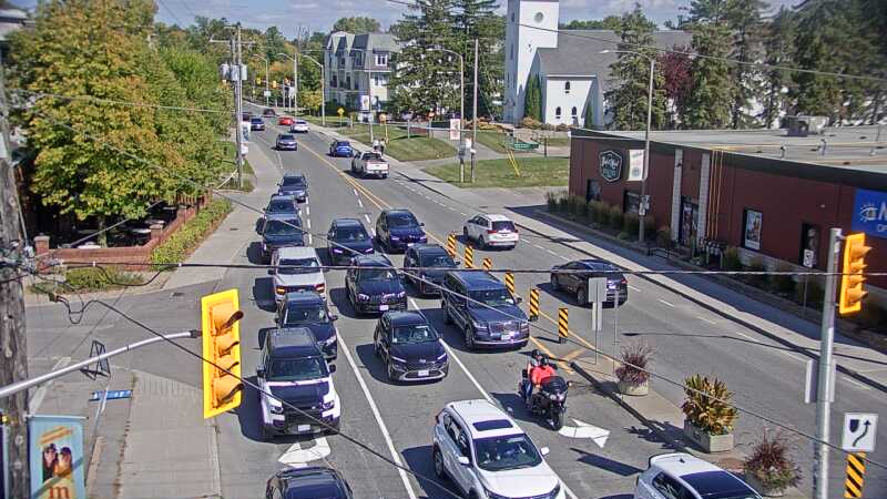 Traffic camera image at 2025-09-14 17:40:24