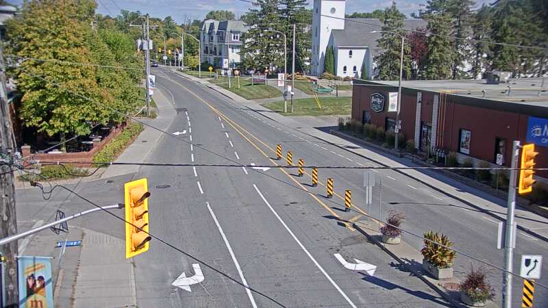 Traffic camera image at 2025-09-14 17:55:24