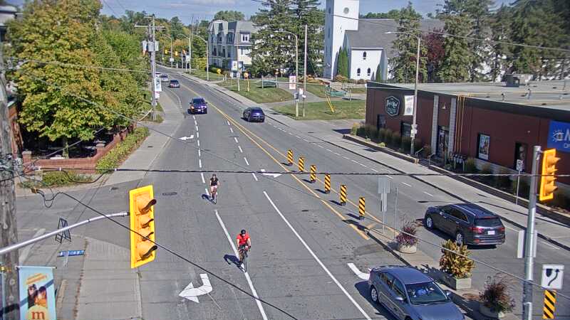 Traffic camera image at 2025-09-14 18:40:29
