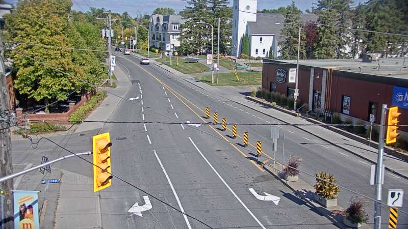 Traffic camera image at 2025-09-14 18:45:28