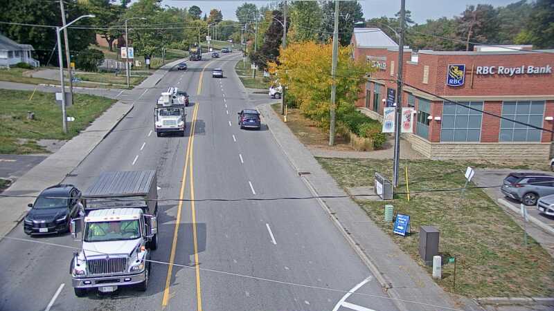 Traffic camera image at 2025-09-17 16:40:23