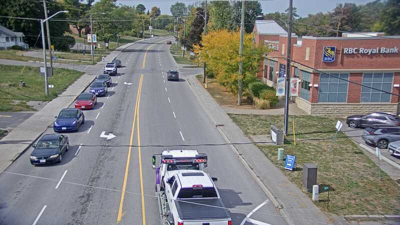 Traffic camera image at 2025-09-17 17:25:27