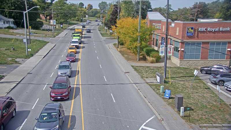 Traffic camera image at 2025-09-17 17:30:25