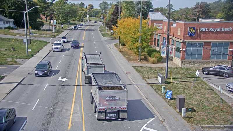 Traffic camera image at 2025-09-17 17:45:27