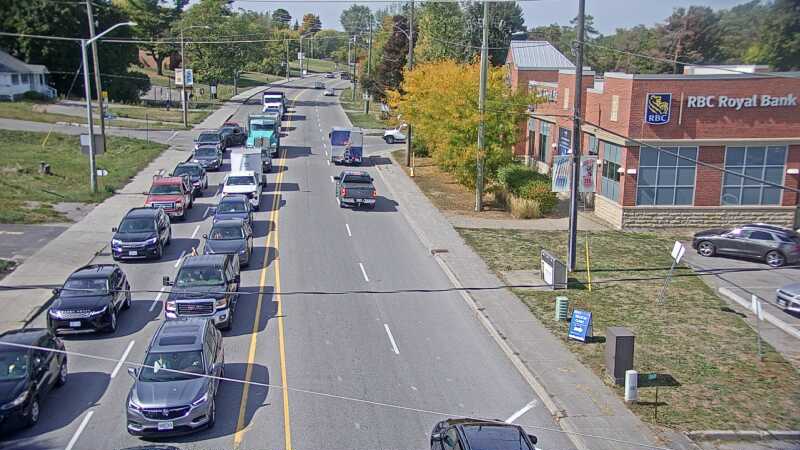 Traffic camera image at 2025-09-17 18:00:27