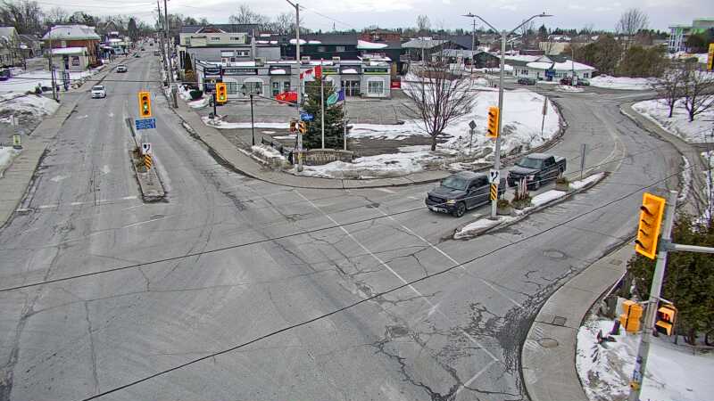 Traffic camera image at 2025-03-09 14:05:30