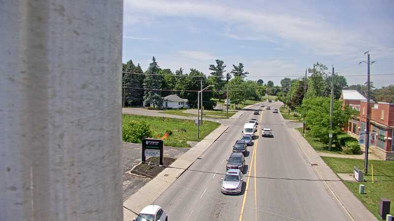 Traffic camera image at 2025-06-30 17:50:27