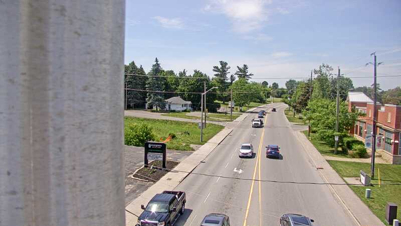 Traffic camera image at 2025-06-30 18:15:21