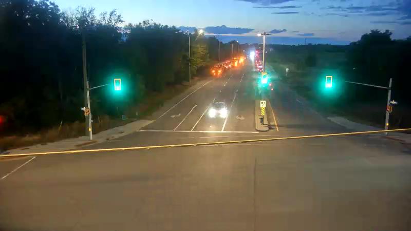Traffic camera image at 2025-08-25 00:25:29