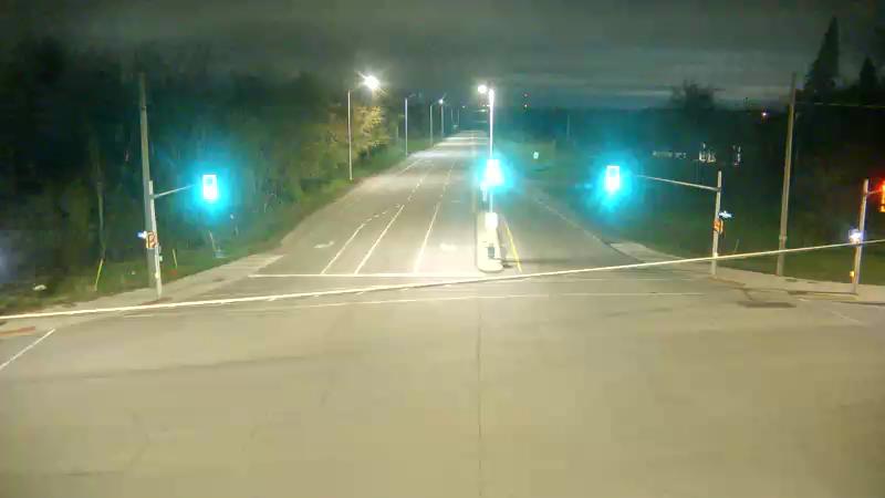 Traffic camera image at 2025-05-09 06:20:23