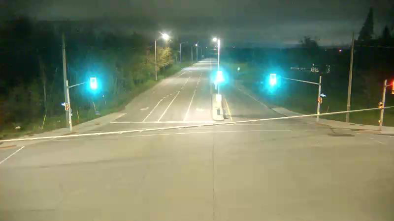 Traffic camera image at 2025-05-09 06:36:01