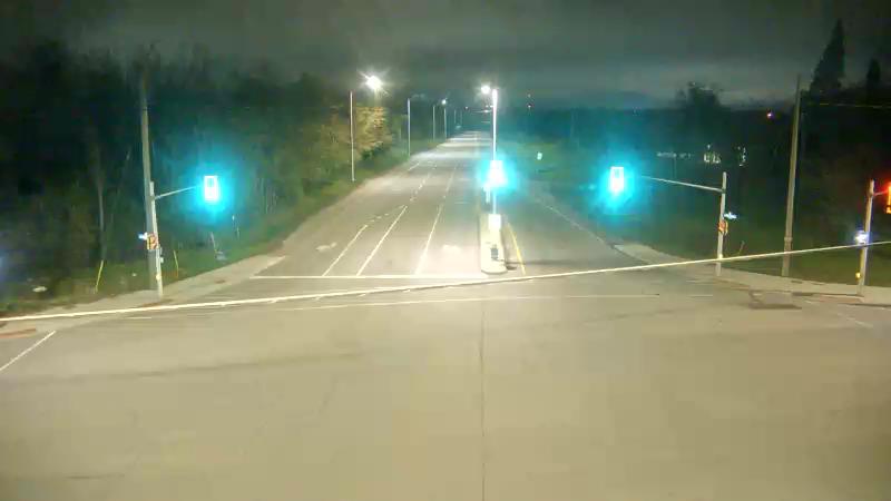 Traffic camera image at 2025-05-09 07:05:21