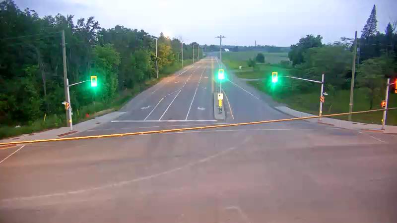 Traffic camera image at 2025-06-09 09:00:35