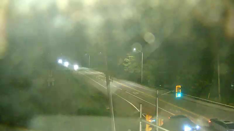 Traffic camera image at 2025-07-31 02:00:22