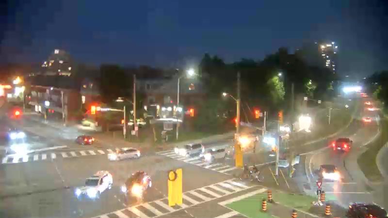 Traffic camera image at 2025-08-04 01:10:23
