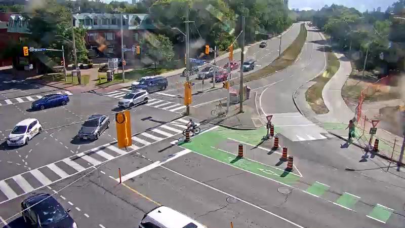 Traffic camera image at 2025-08-24 14:15:26