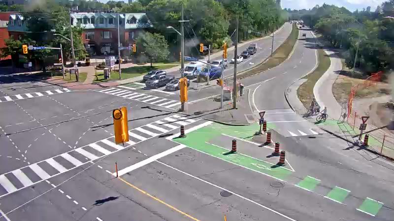 Traffic camera image at 2025-08-24 15:30:30