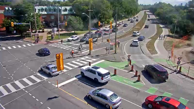 Traffic camera image at 2025-08-24 15:35:22