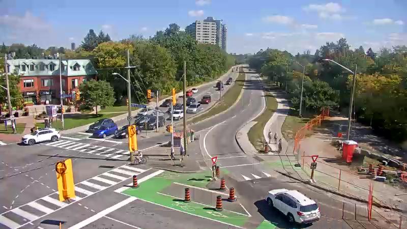 Traffic camera image at 2025-09-14 17:40:24