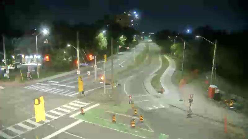 Traffic camera image at 2025-09-15 04:05:24
